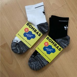 New Bombas Quarter Running Sock Black White